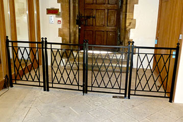 Cast iron railings trellis insert